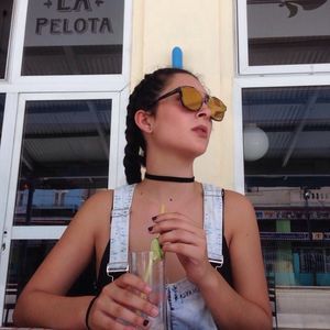 Meet your Posher, Adriana